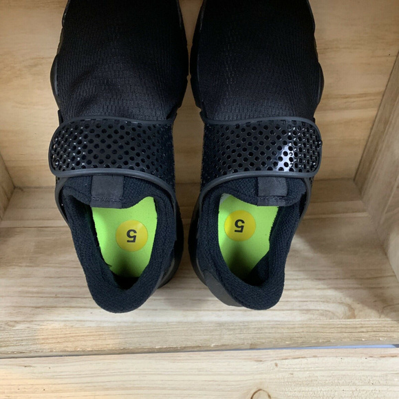 Nike Sock Dart Youth Sz 5Y Women's 6.5 - Picture 5 of 8